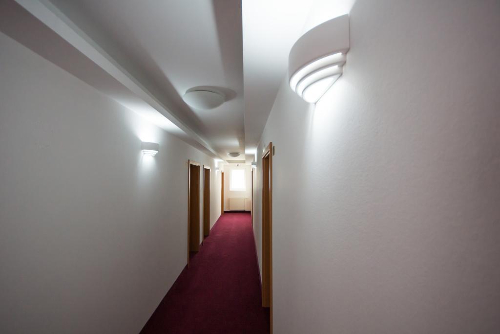 Hotel Europejski ニサ エクステリア 写真